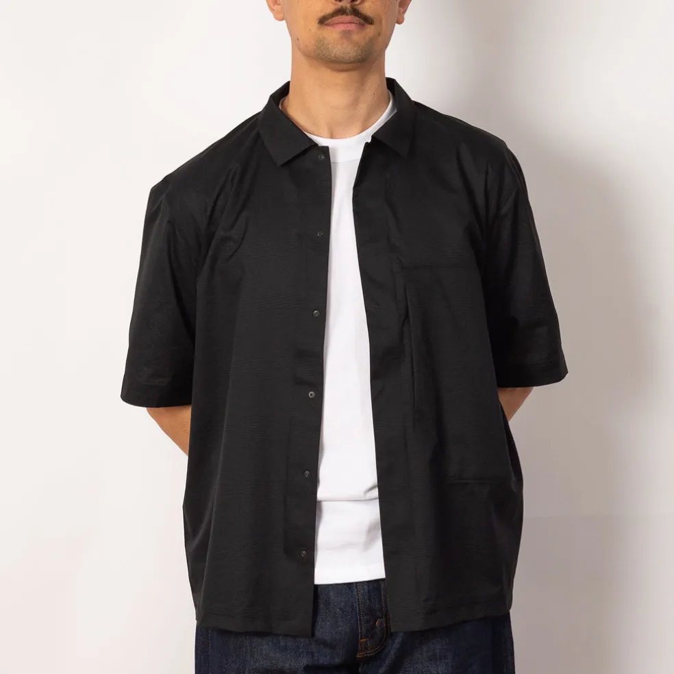 Demlo SS Shirt - Black
