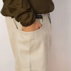 Gadget Short - Dune Pigment
