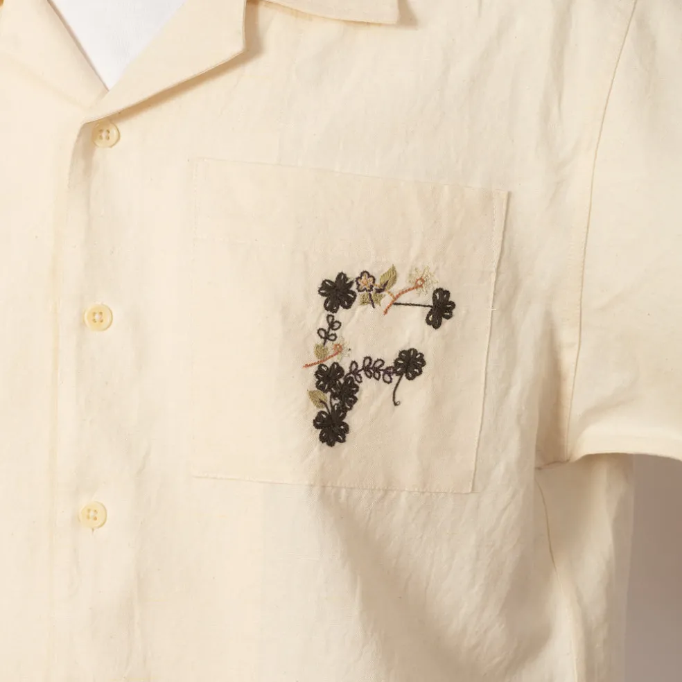 Greetings Shirt - Ecru Clover