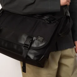 Heat Messenger Bag (L) - Black