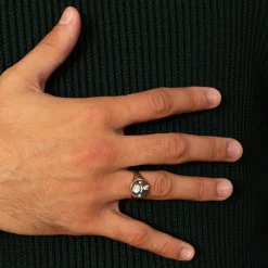 Lift Creation Signet Ring