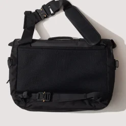 NXL Medium Messenger Tech-Line - Black