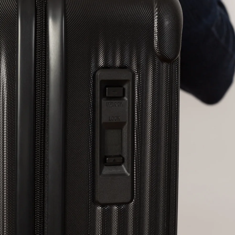 Trolley Suitcase 34L - Black