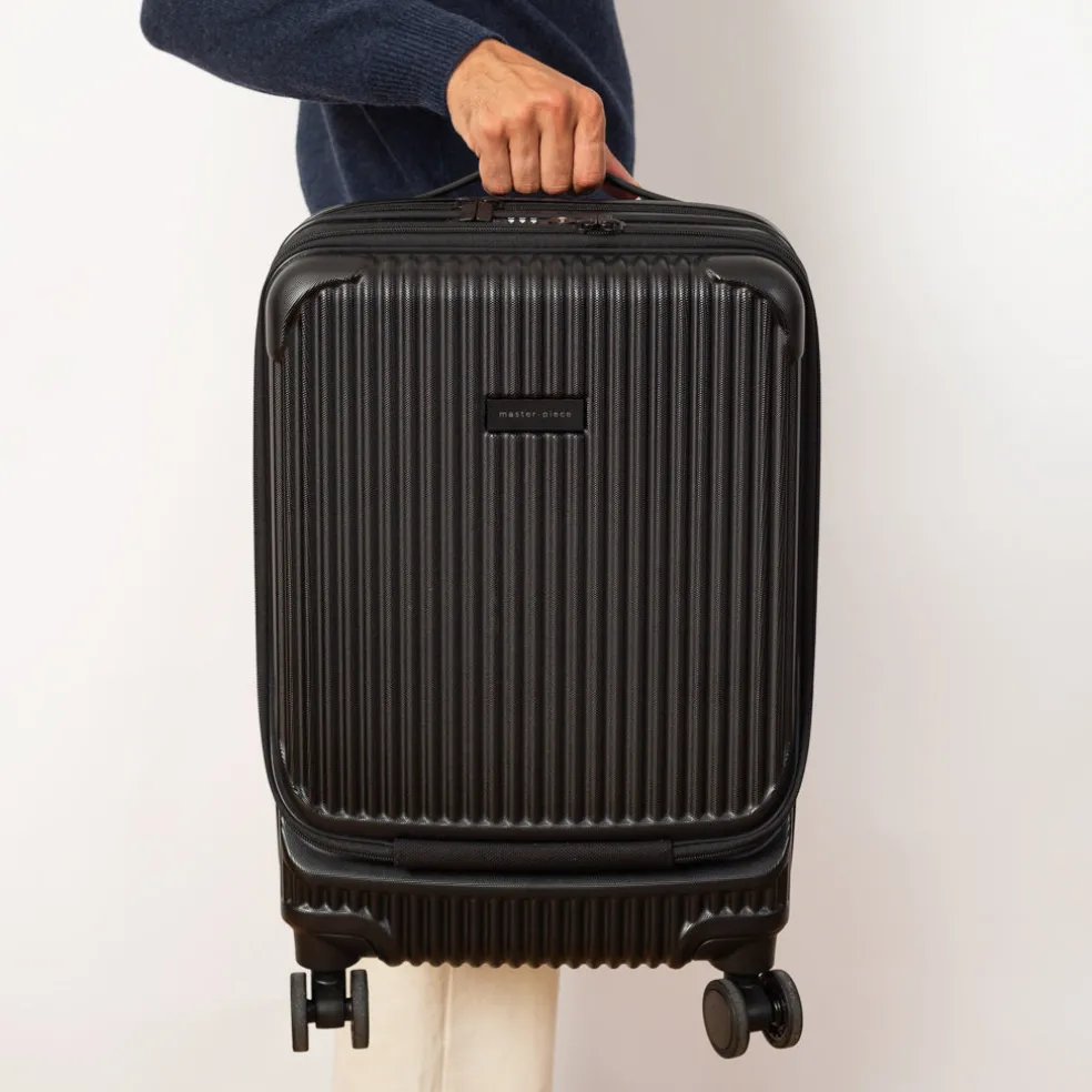 Trolley Suitcase 34L - Black