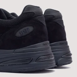 U991KK2 - Black/Black
