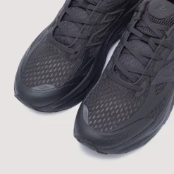 UTRNWD - Black Cement/Black
